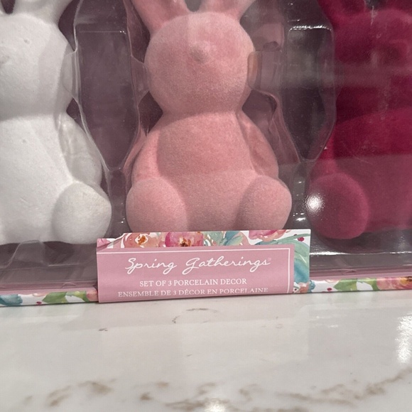 Spring Gatherings Set Of 3 Porcelain Flocked Bunnies Easter Decor - Picture 4 of 4